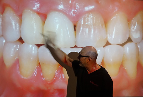 Edudent International Pro